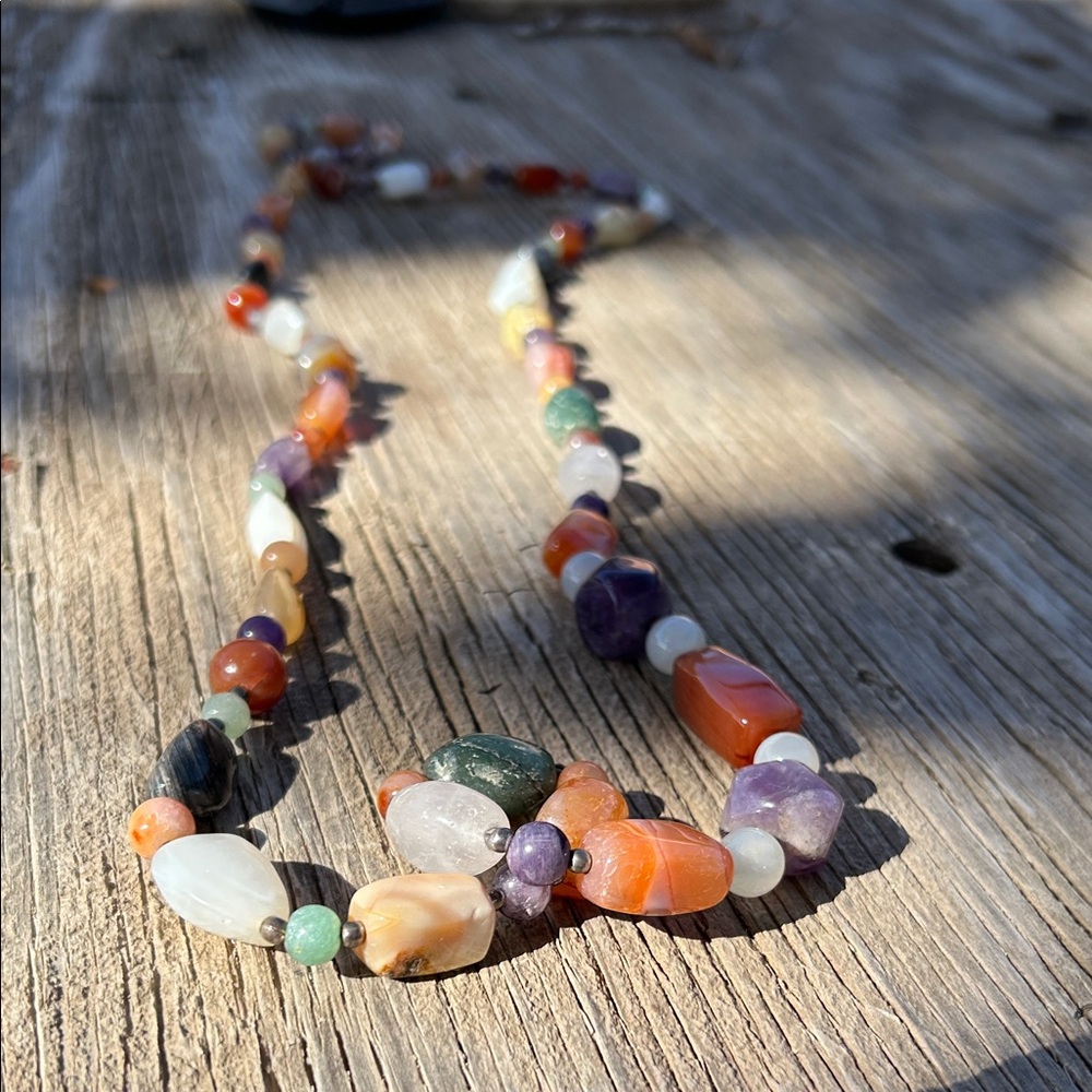 Multicolor Semi Precious stone Beaded Necklace - Picture 5 of 10